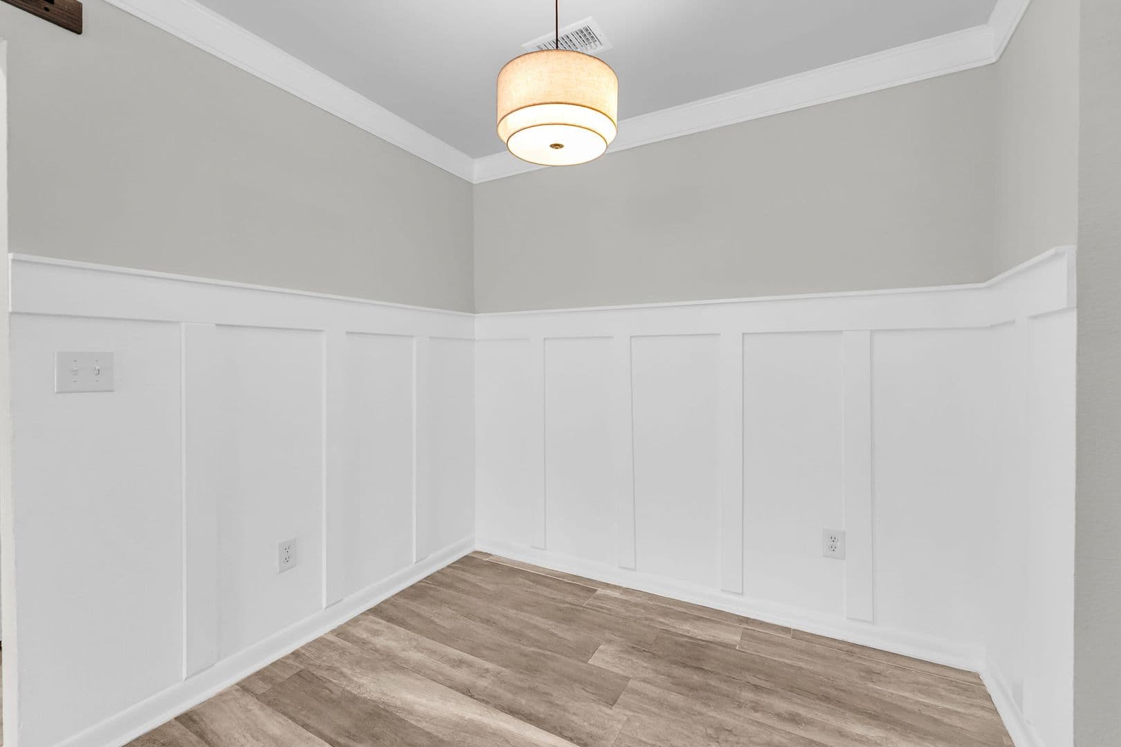 Mount Pleasant Condo: 266 Alexandra Dr, Unit 11