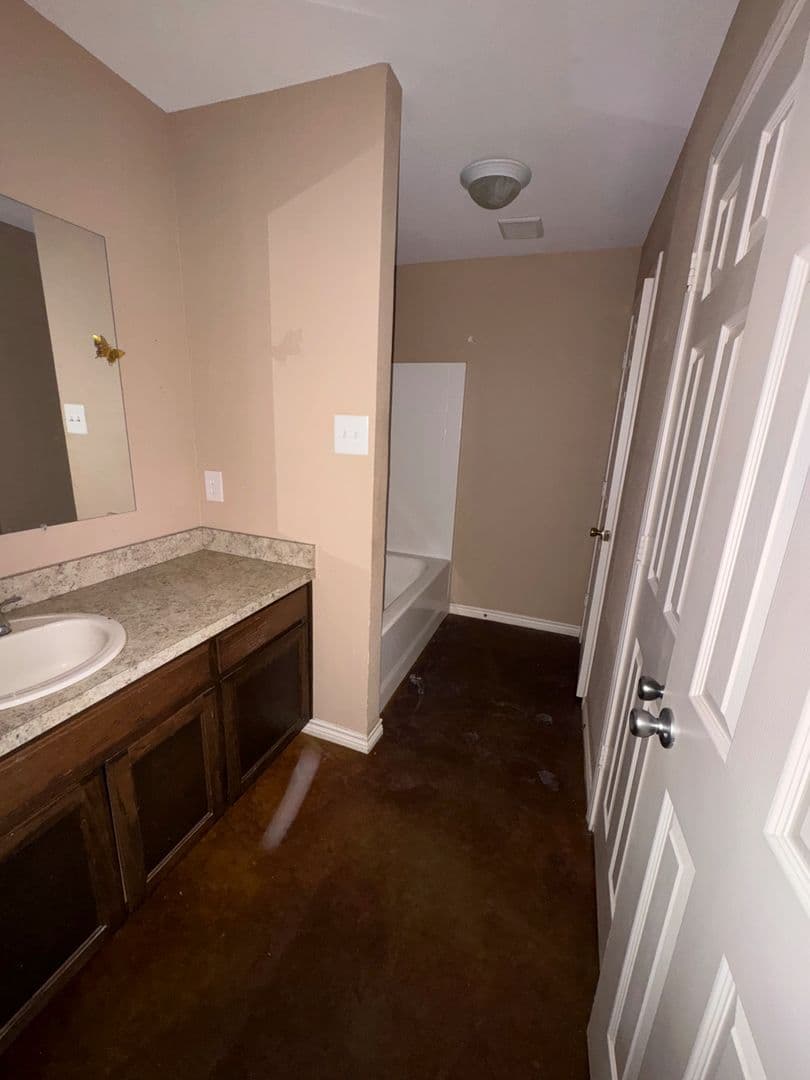 Bardwell House: 5580 Sycamore St.