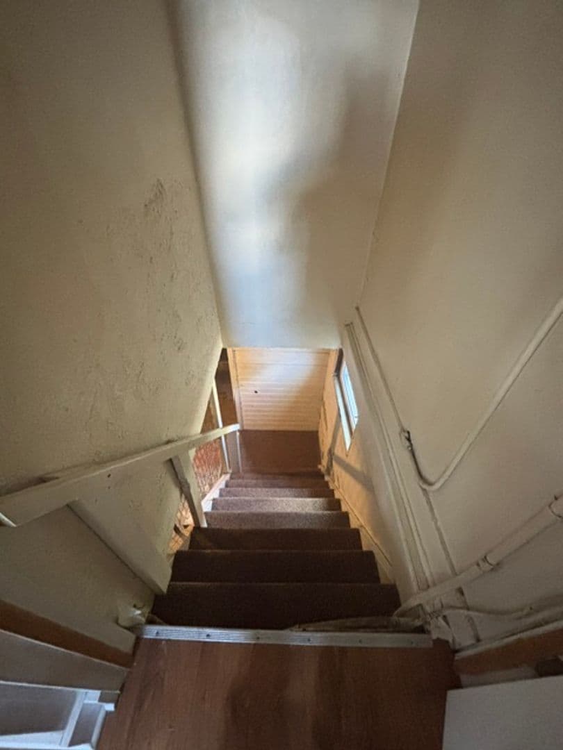 Cheyenne Apartment: 2110 E. 13th Street