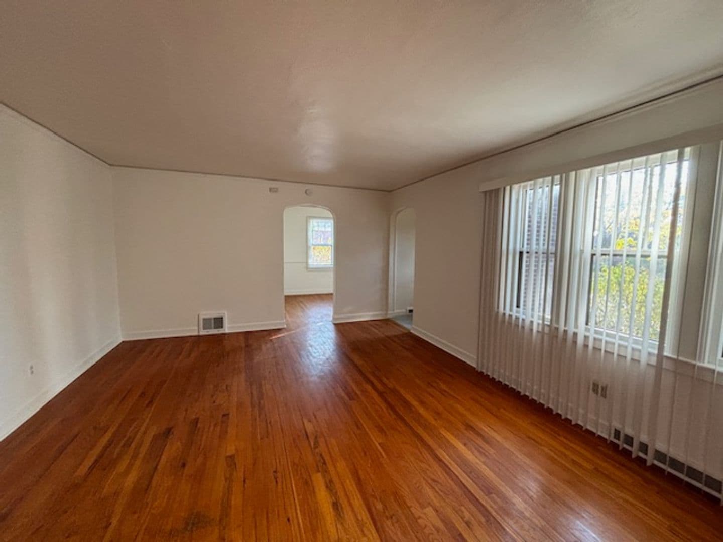 Cheyenne Apartment: 1804 E 19th St