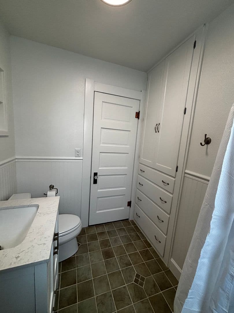 Cheyenne House: 1117 W. 31st St