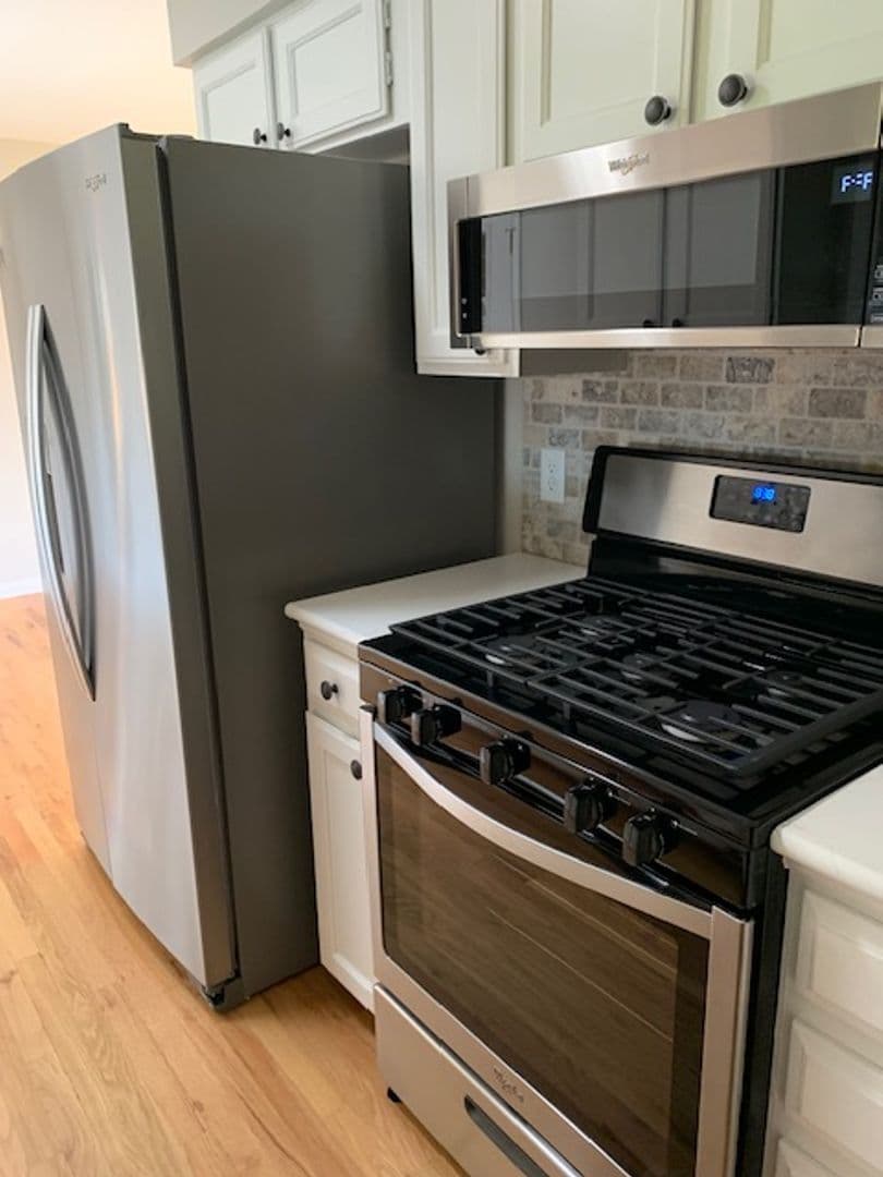 Cheyenne House: 5038 Hickory Pl.