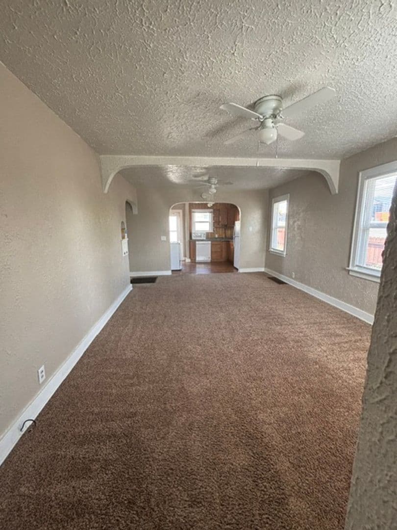 Cheyenne Apartment: 2110 E. 13th Street