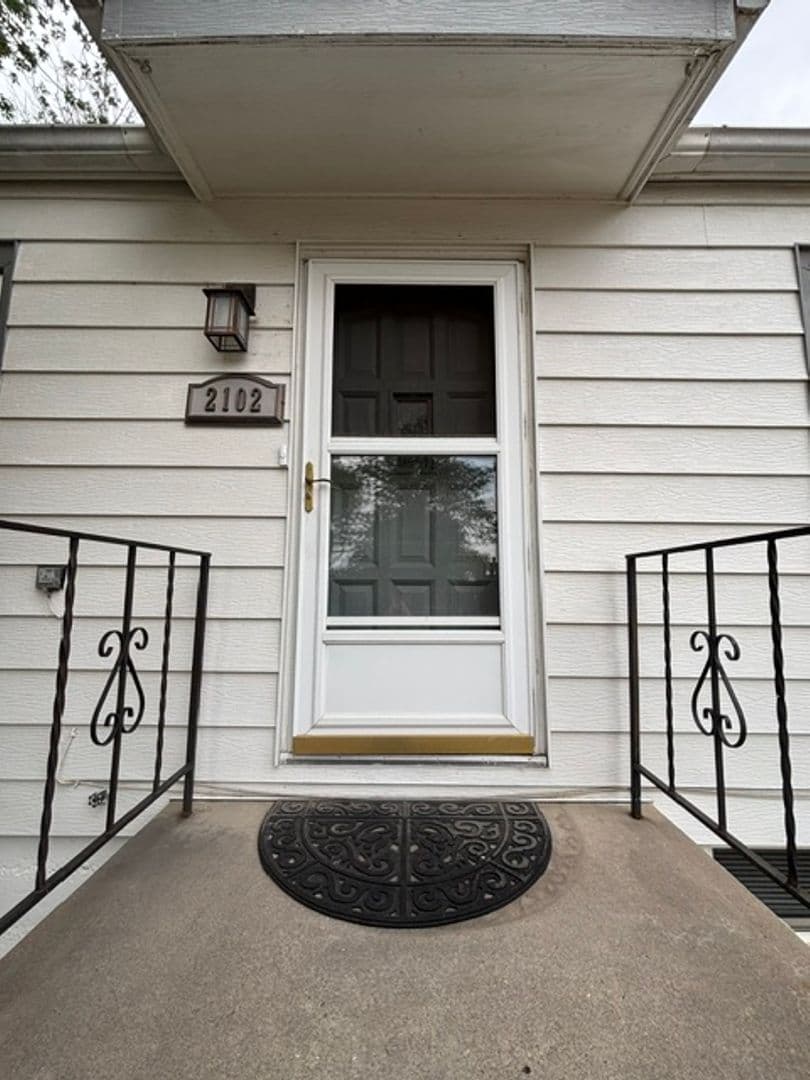 Cheyenne House: 2102 S. 3rd Ave.