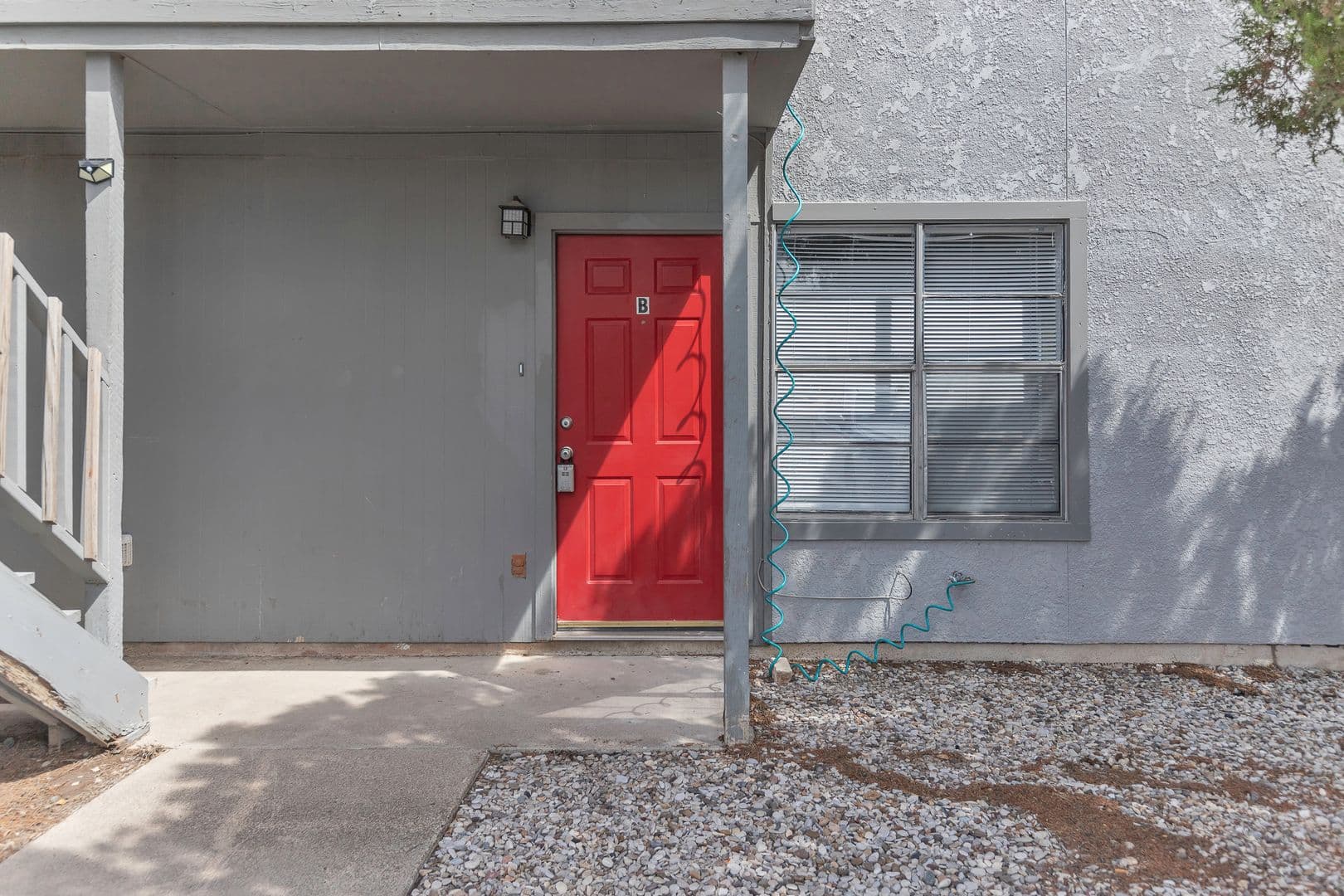 Del Rio Apartment: 107 Shannon Circle
