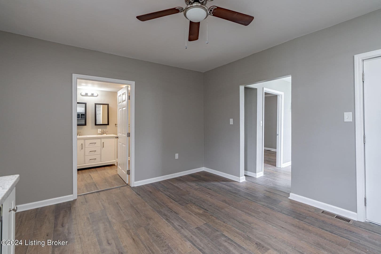 Louisville House: 1246 Schiller Avenue