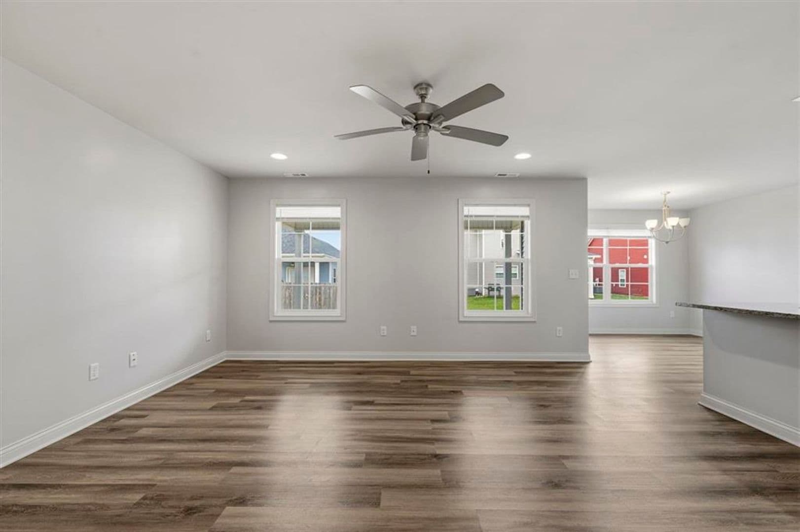 Bowling Green House: 7191 Seagraves Ct