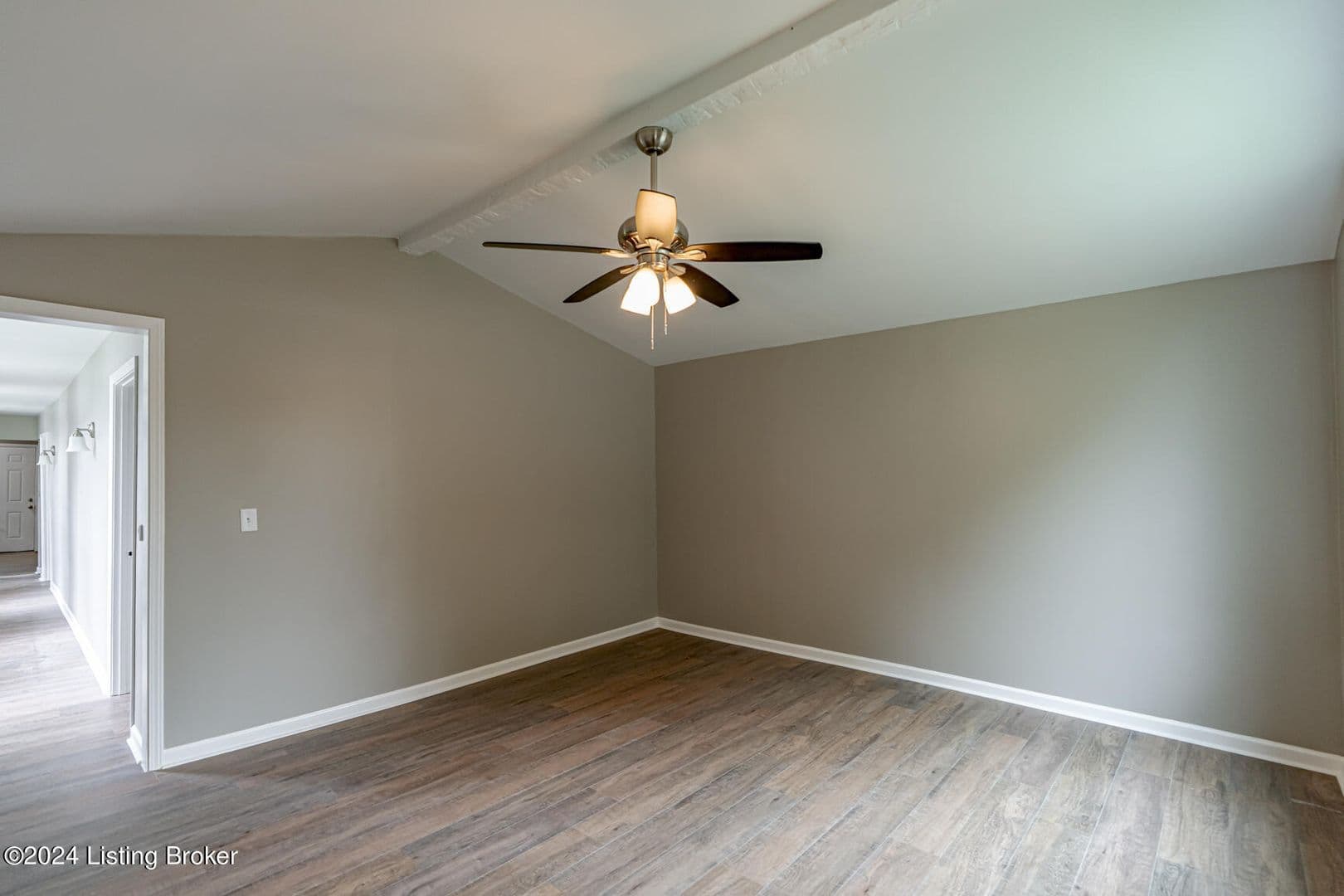 Louisville House: 1246 Schiller Avenue