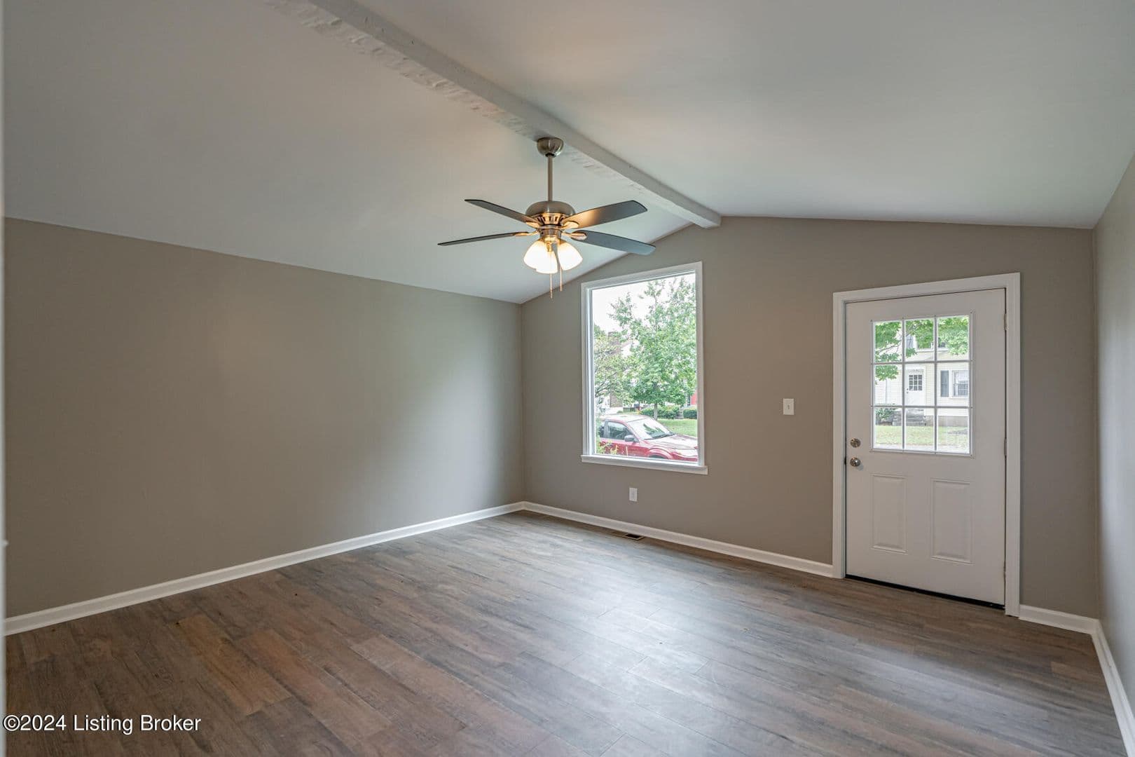 Louisville House: 1246 Schiller Avenue