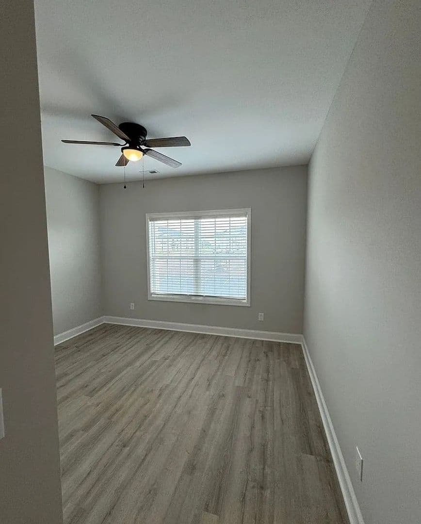Bowling Green Apartment: 308 Hillview Mills - 113-308 Hillview Mills, Apt 113