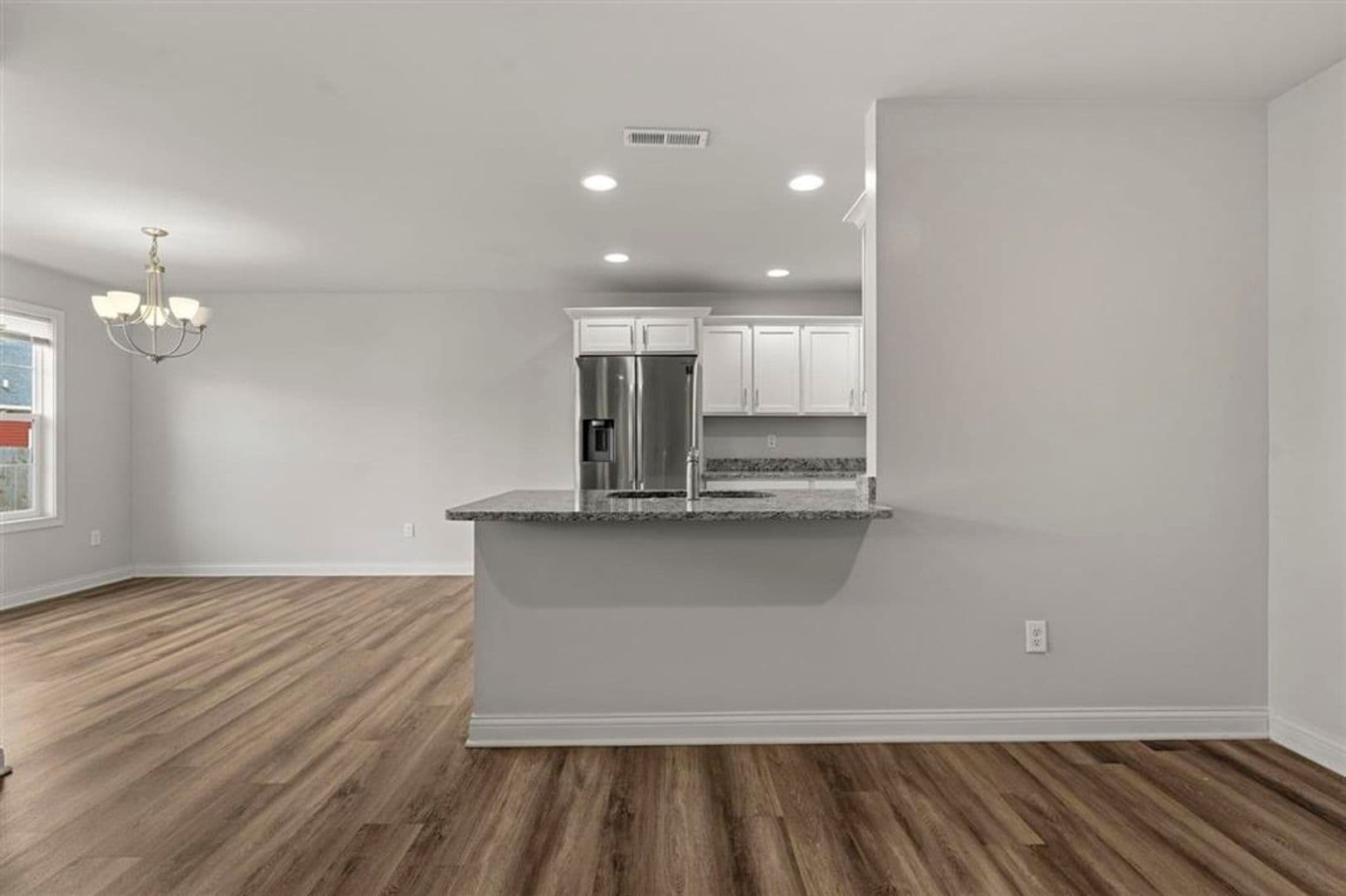 Bowling Green House: 7191 Seagraves Ct