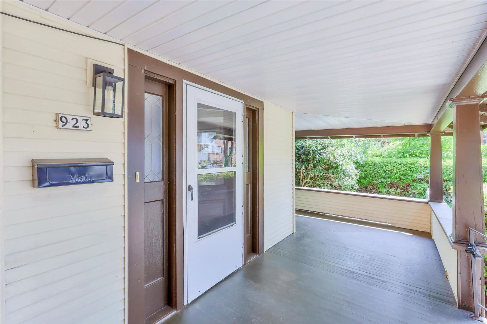 Portland Apartment: 921-923 SE Mall St