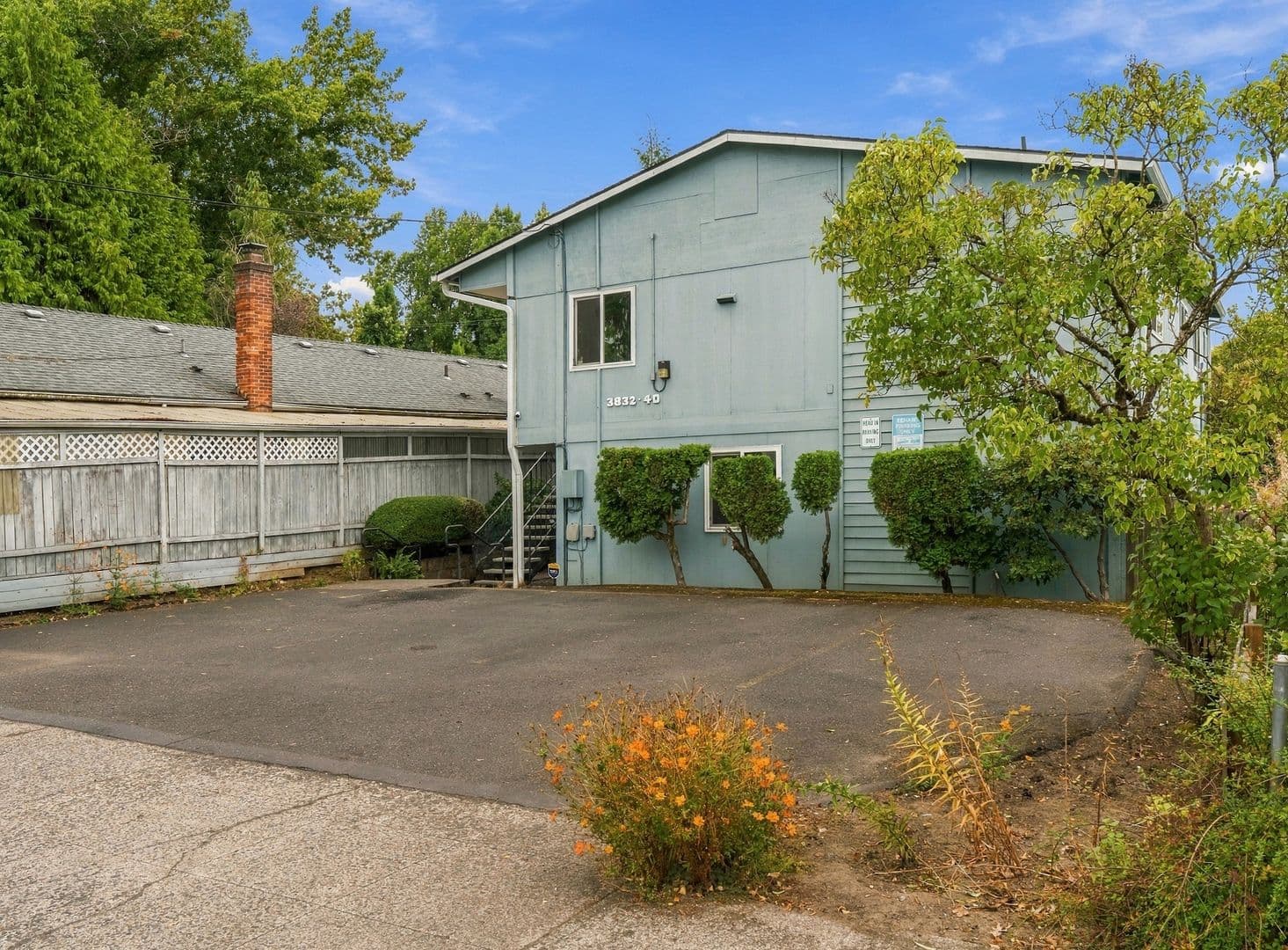 Portland Apartment: 3832 SE Center ST