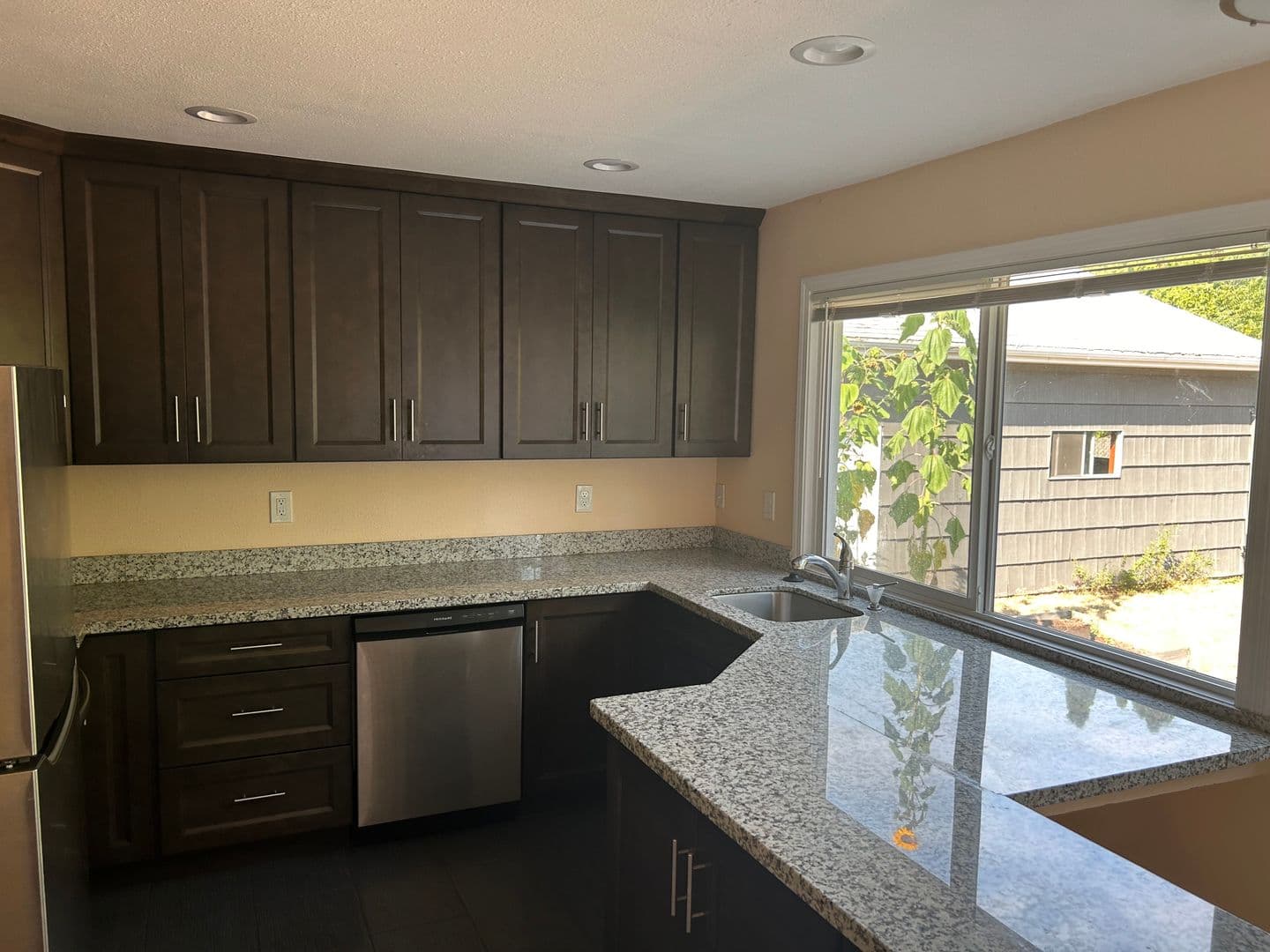 Portland House: 1944 SE 112th Ave.