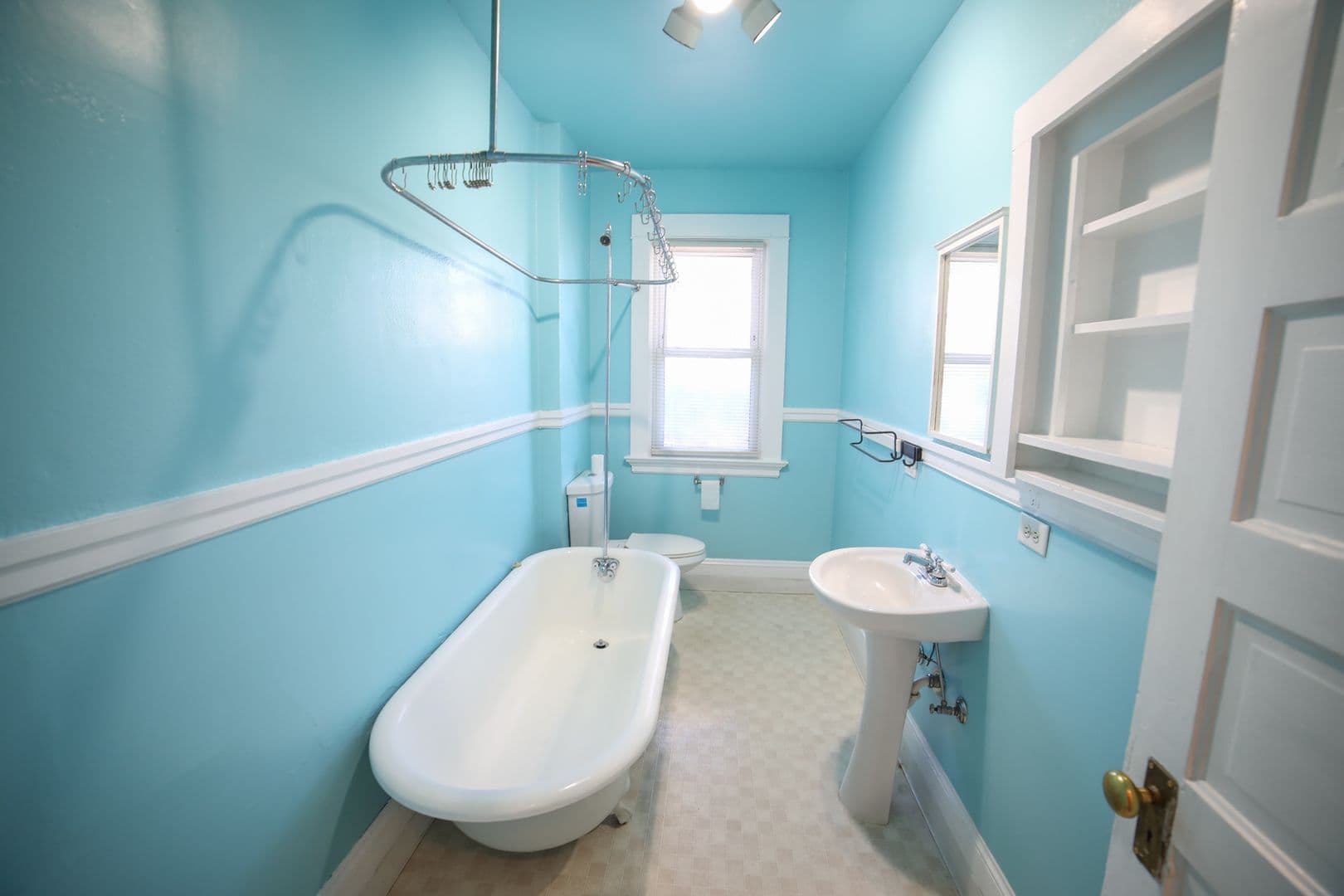 Portland Apartment: 5114 SE Holgate Blvd