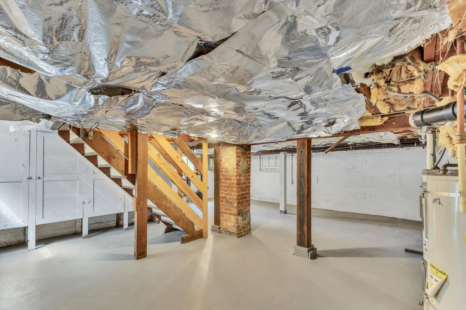 Portland Apartment: 1712 SE Stark ST