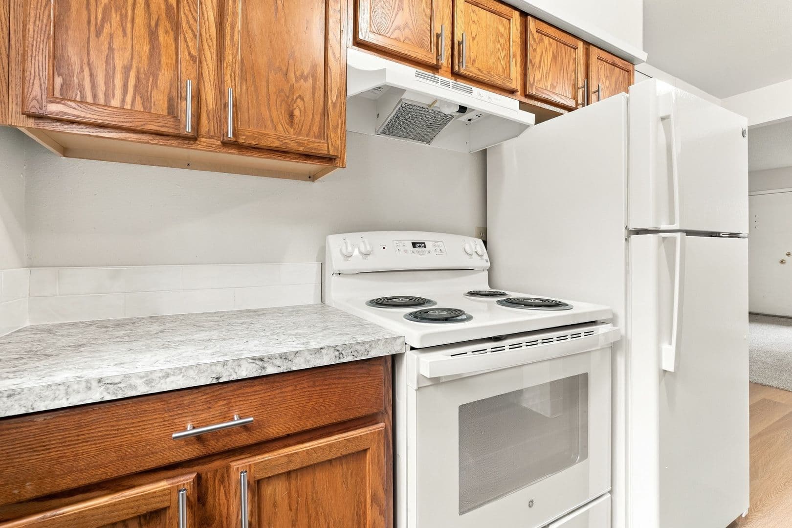Portland Apartment: 3832 SE Center ST