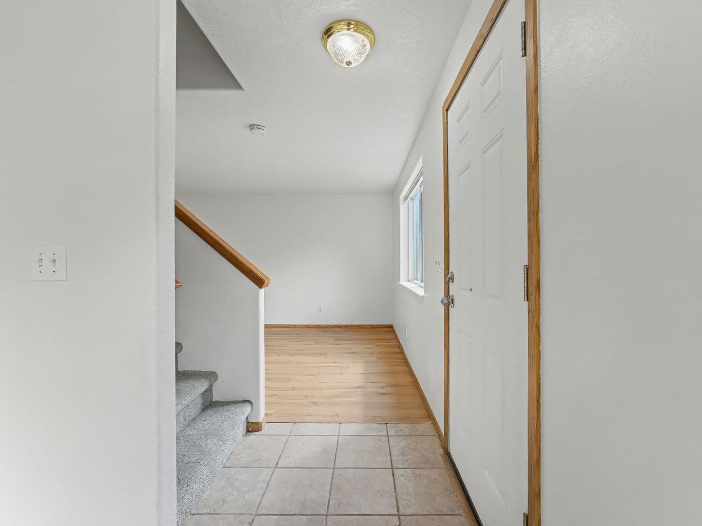 Portland Apartment: 9806 SE Henry St, #1-3