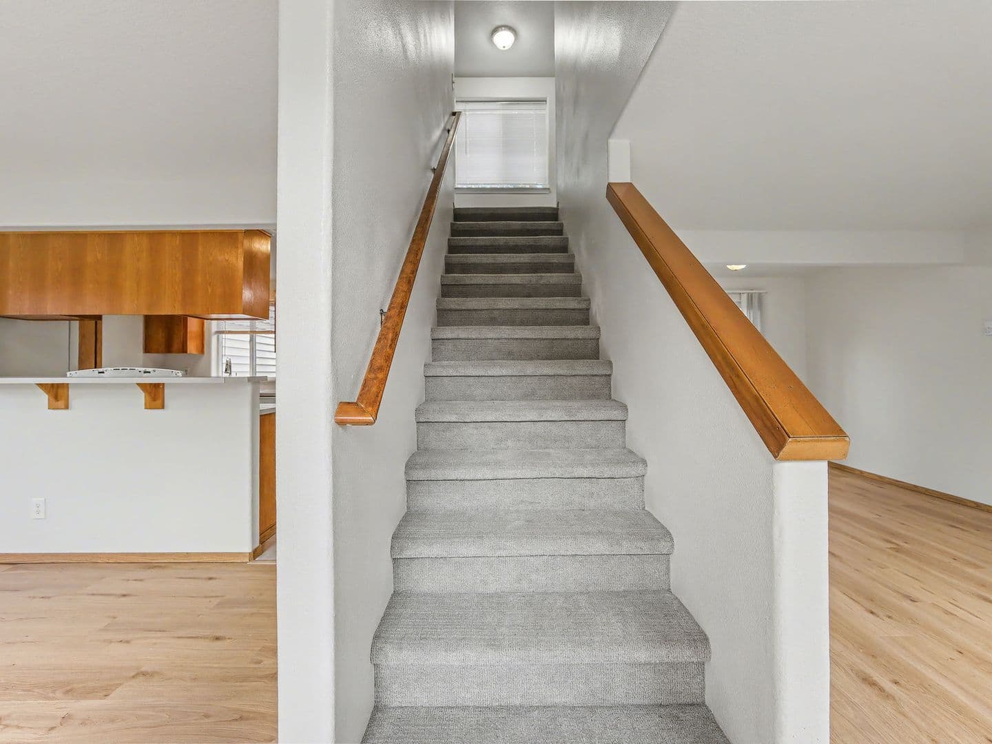 Portland Apartment: 9806 SE Henry St, #1-3