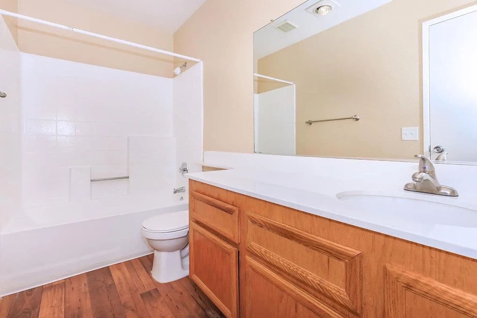 Chula Vista Apartment: 615 Sea Vale St