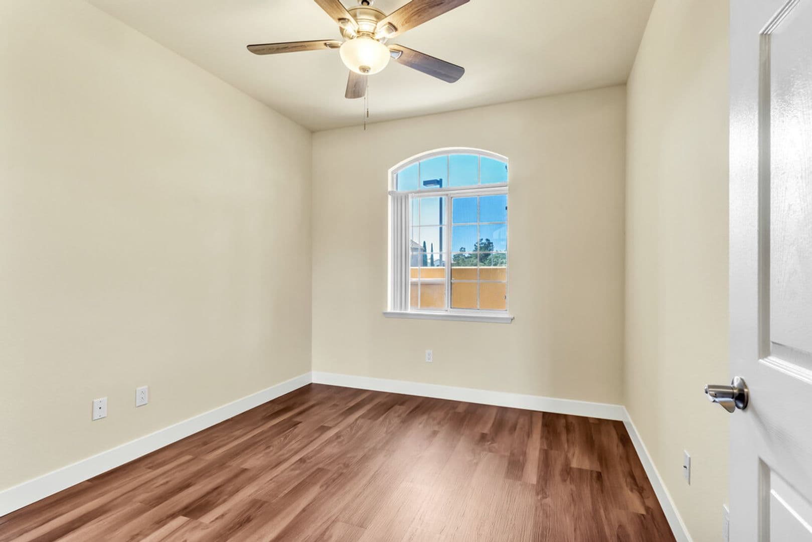 El Cajon Apartment: 1451 Brabham St