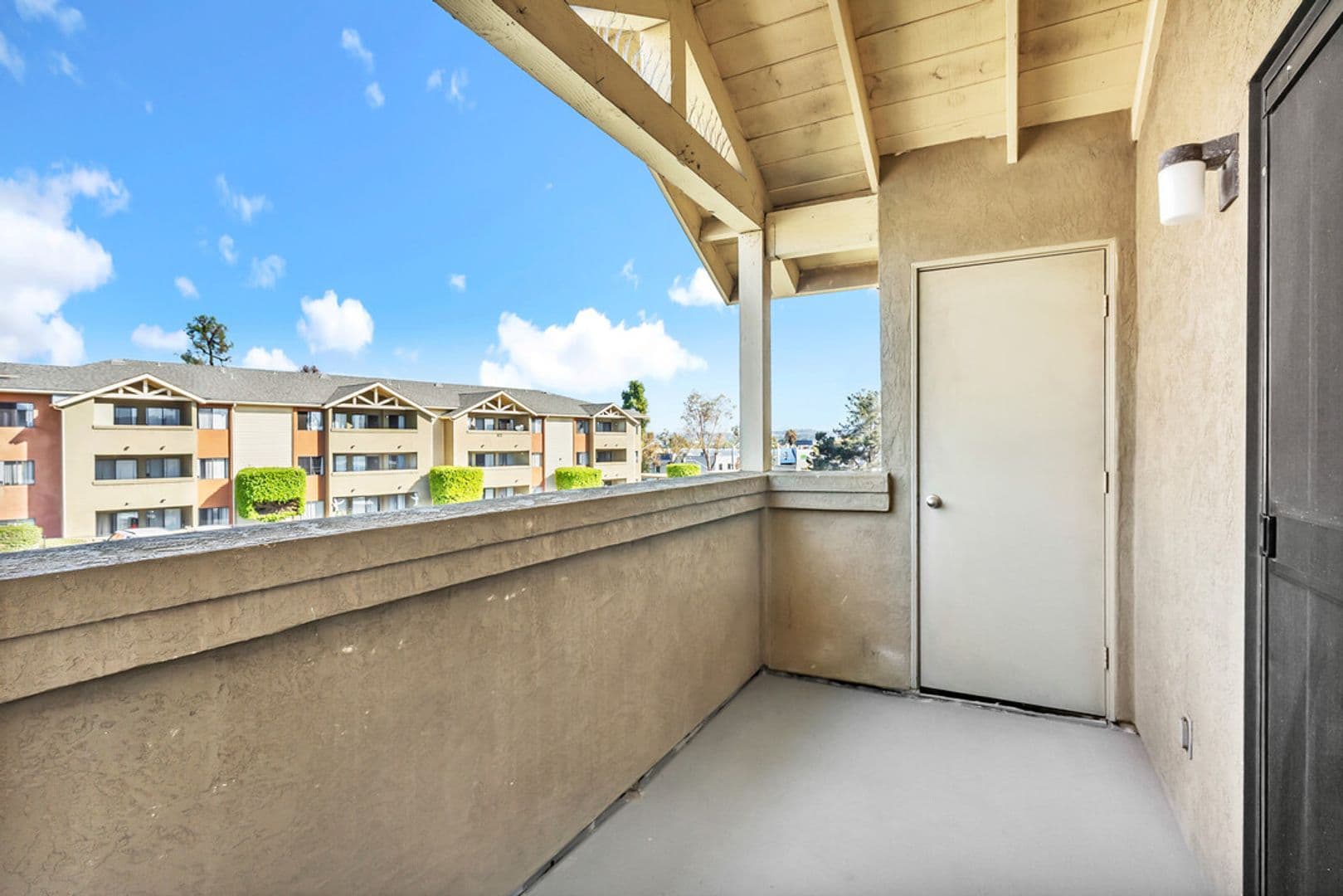 Chula Vista Apartment: 615 Sea Vale St