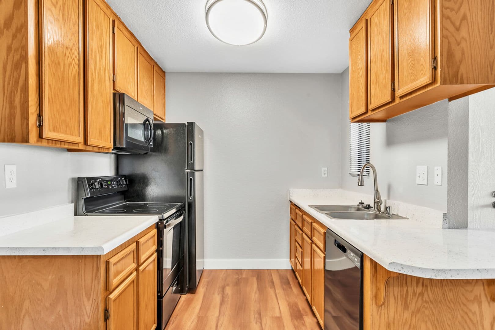 Chula Vista Apartment: 615 Sea Vale St