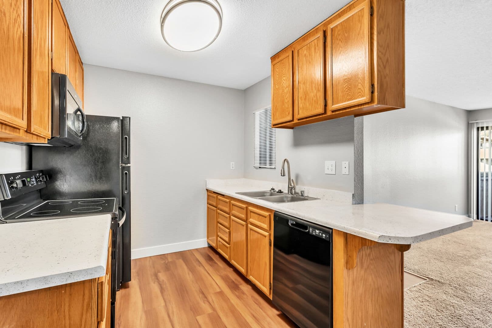 Chula Vista Apartment: 615 Sea Vale St