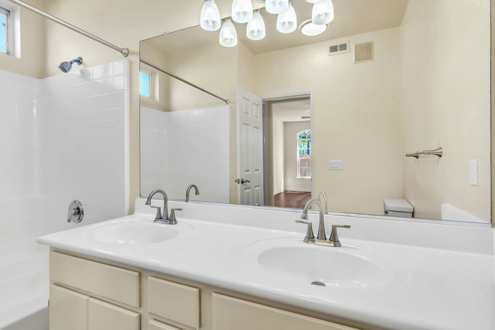 El Cajon Apartment: 1451 Brabham St