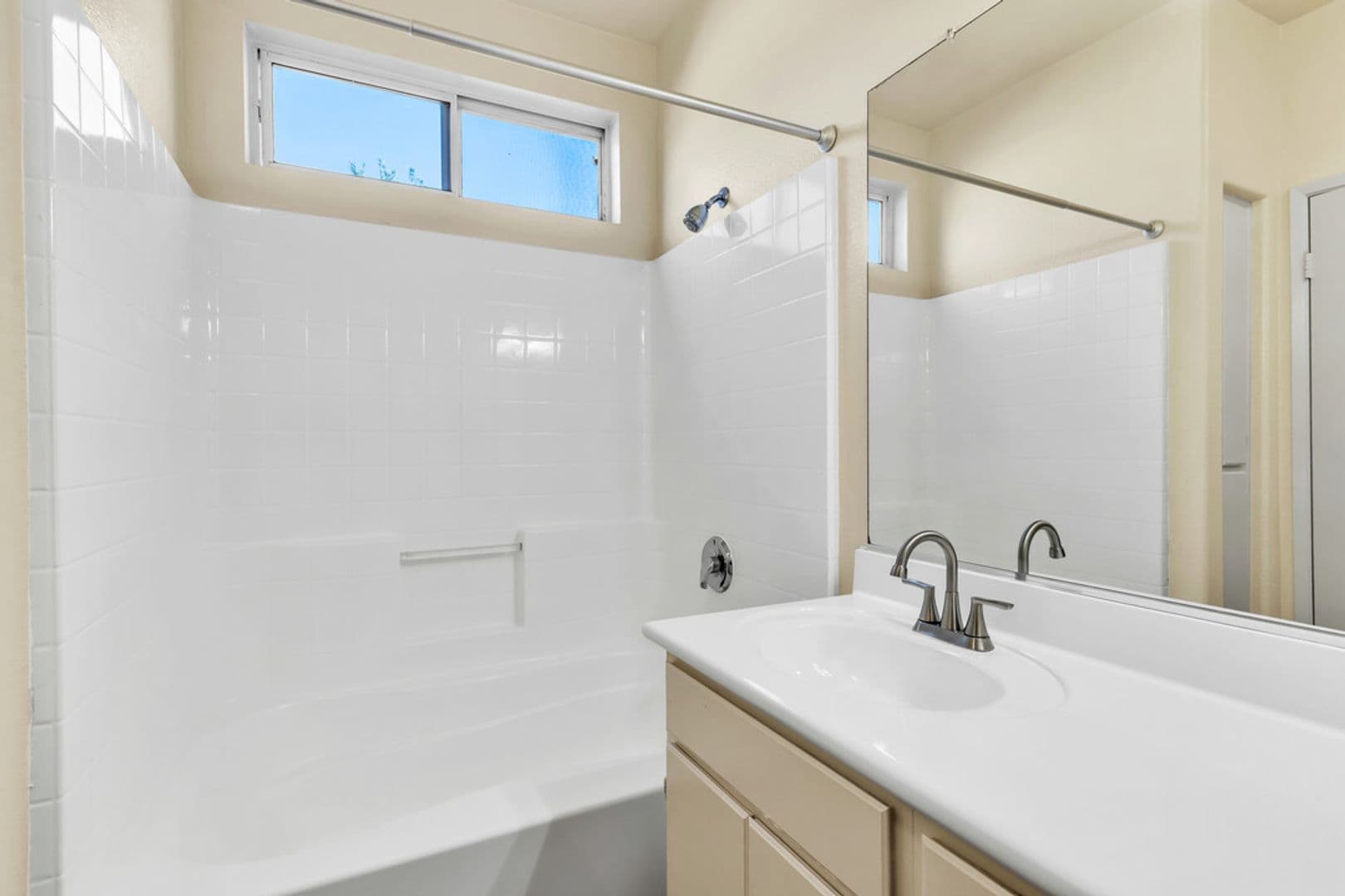 El Cajon Apartment: 1451 Brabham St