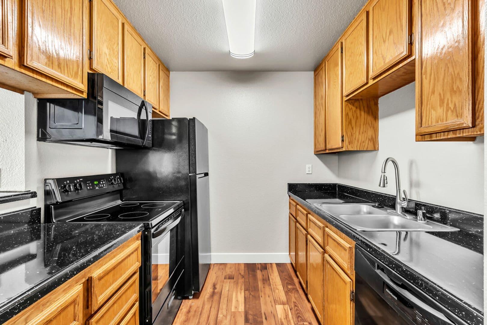 Chula Vista Apartment: 615 Sea Vale St