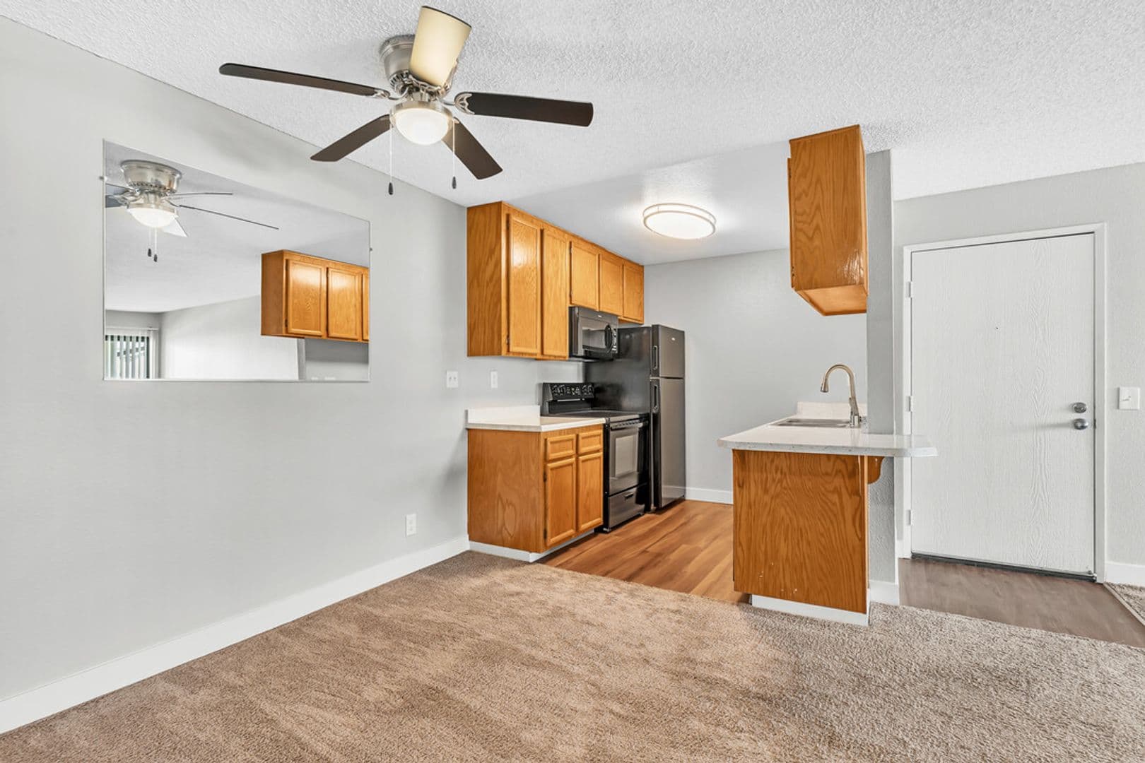Chula Vista Apartment: 615 Sea Vale St