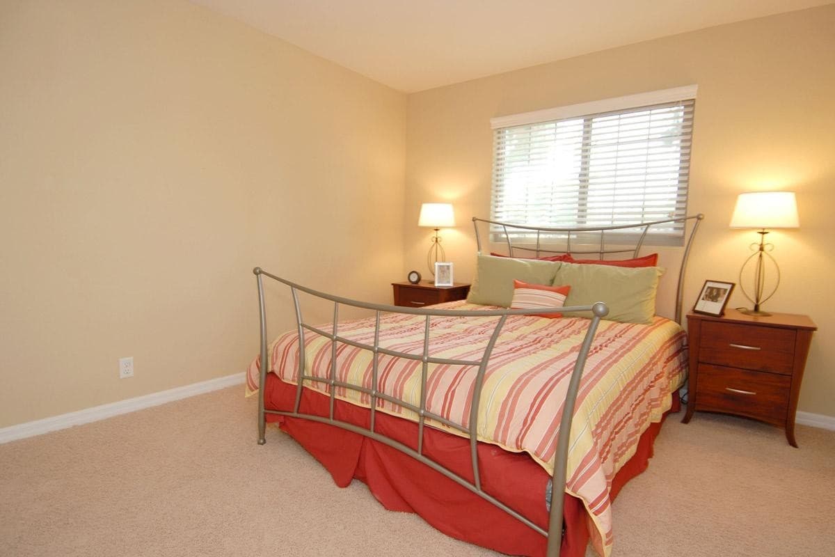 El Cajon Apartment: 800 E Lexington Ave