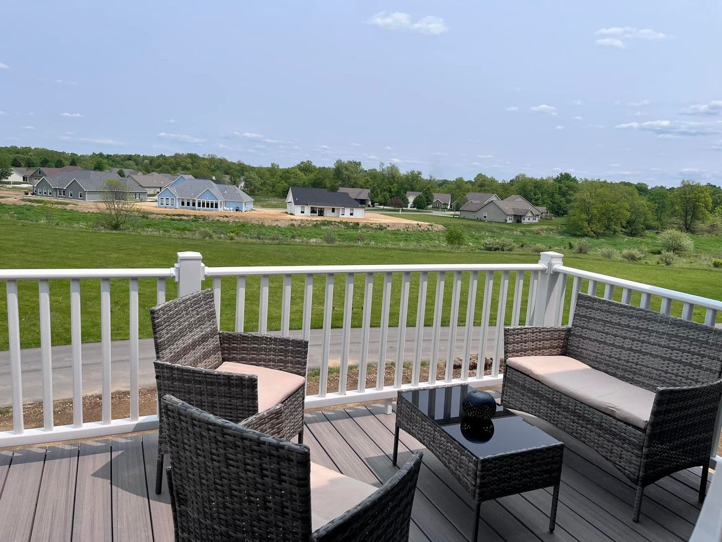 Grove City Apartment: 555 Ryder Court