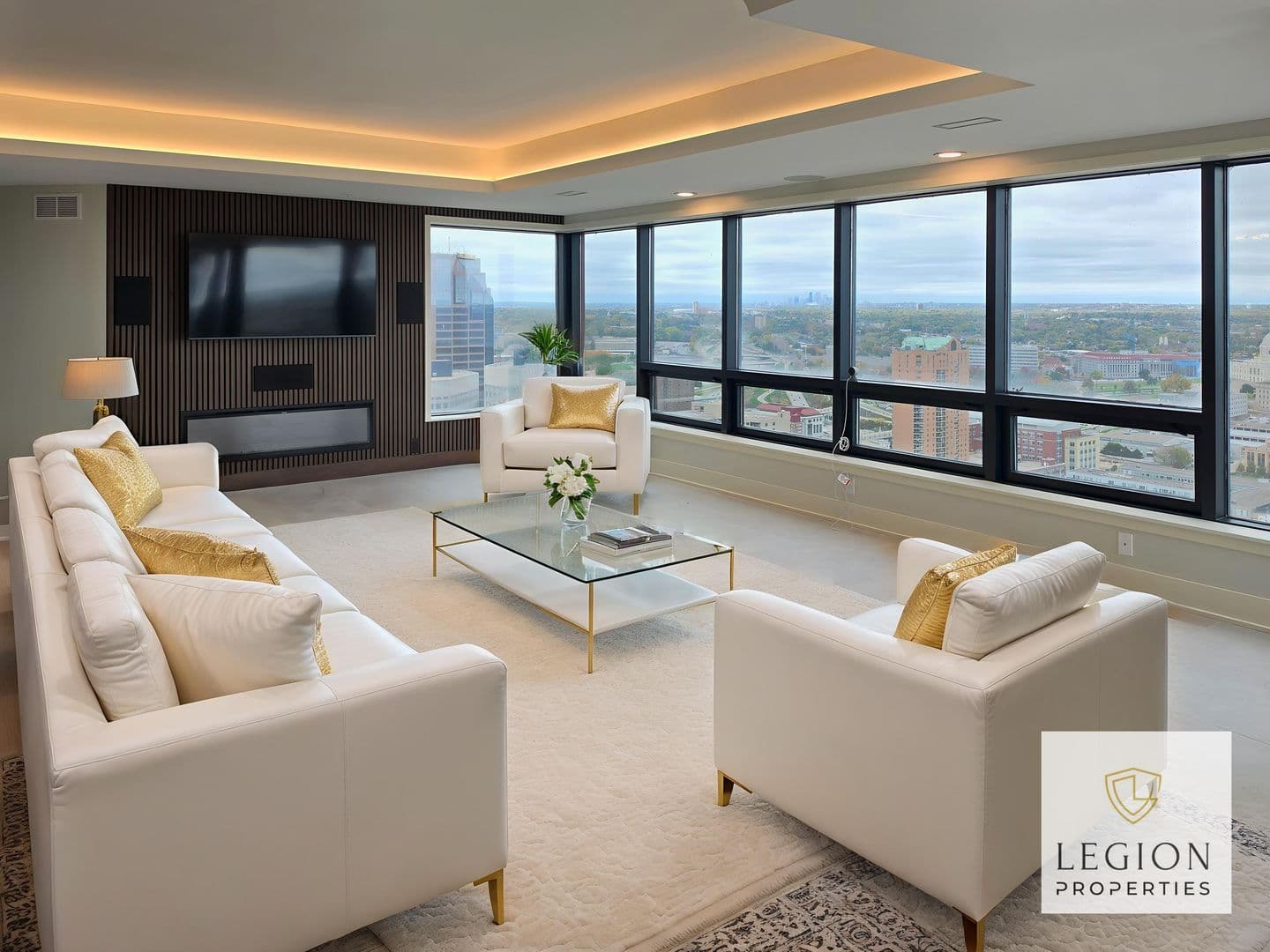 Saint Paul Condo: 168 6th Street East - Airye Penthouse