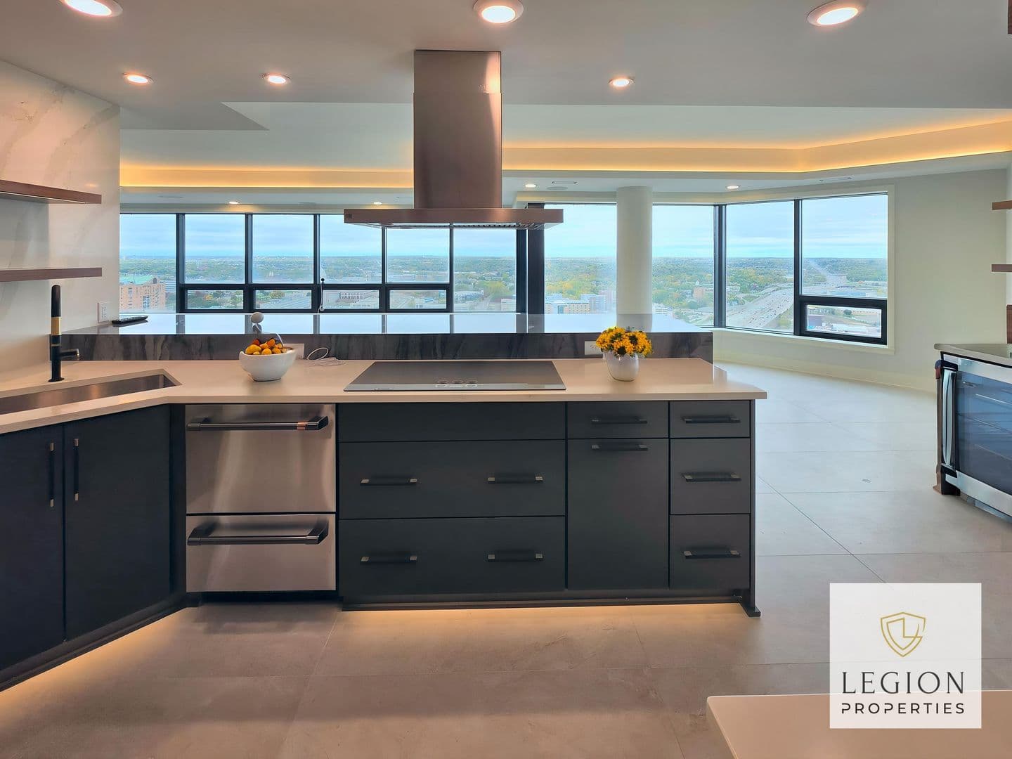 Saint Paul Condo: 168 6th Street East - Airye Penthouse