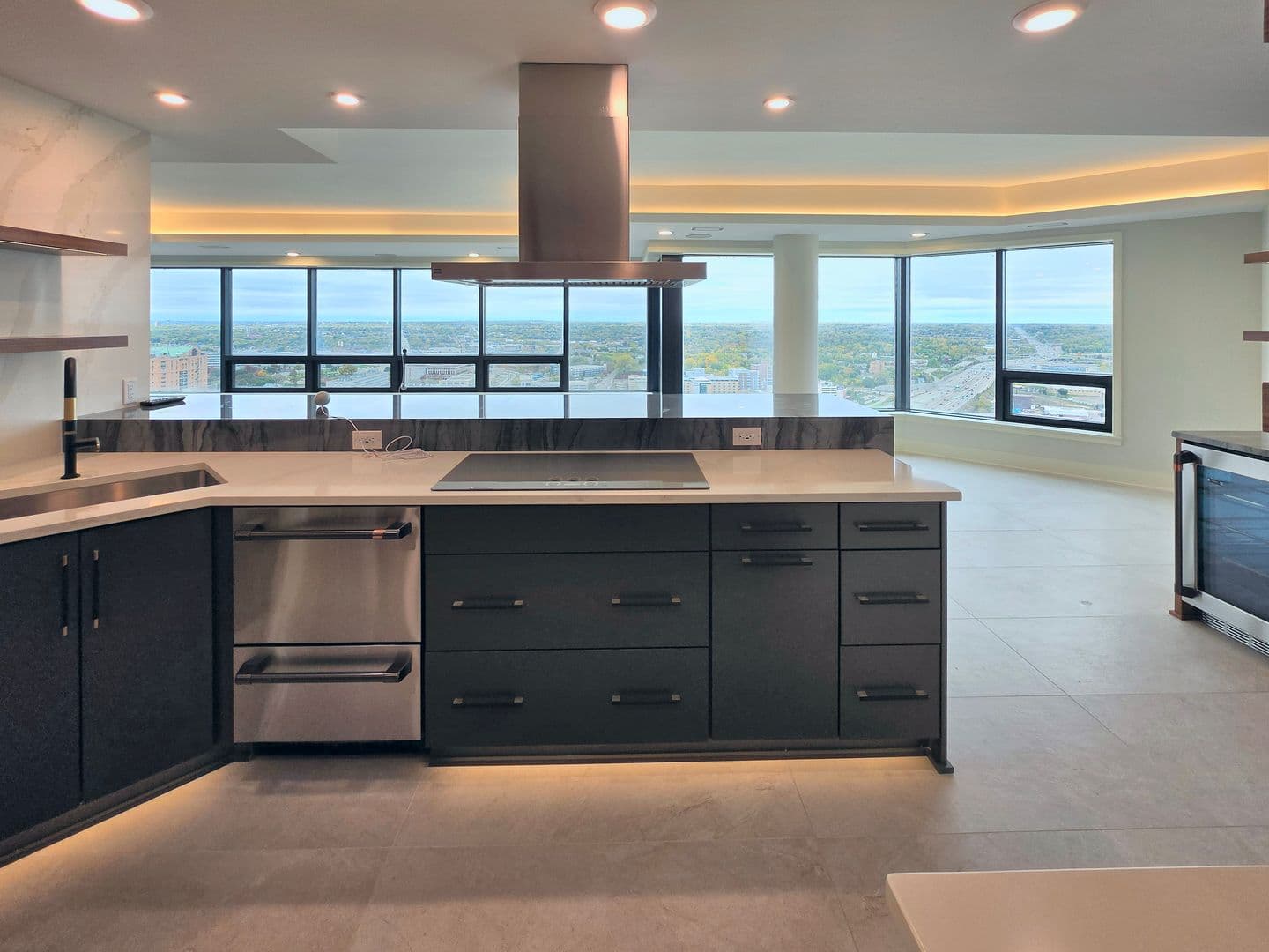 Saint Paul Condo: 168 6th Street East - Airye Penthouse