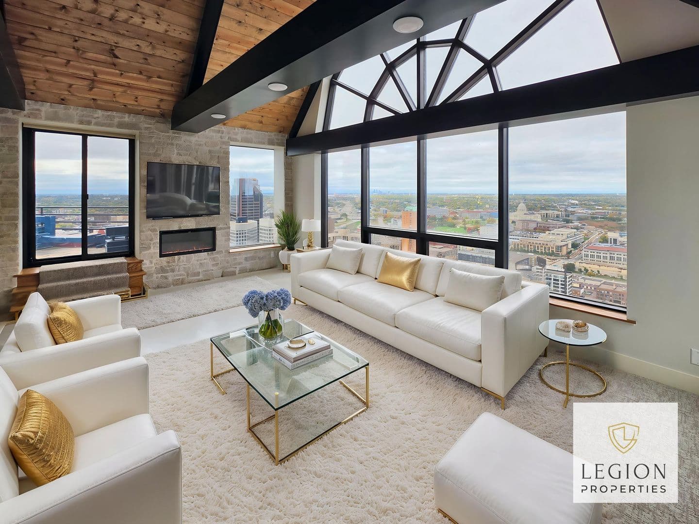 Saint Paul Condo: 168 6th Street East - Airye Penthouse