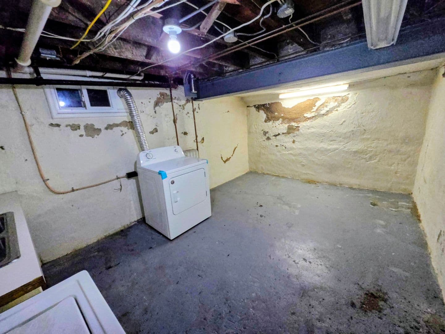 Fountain Hill House: 1005 Seneca Street