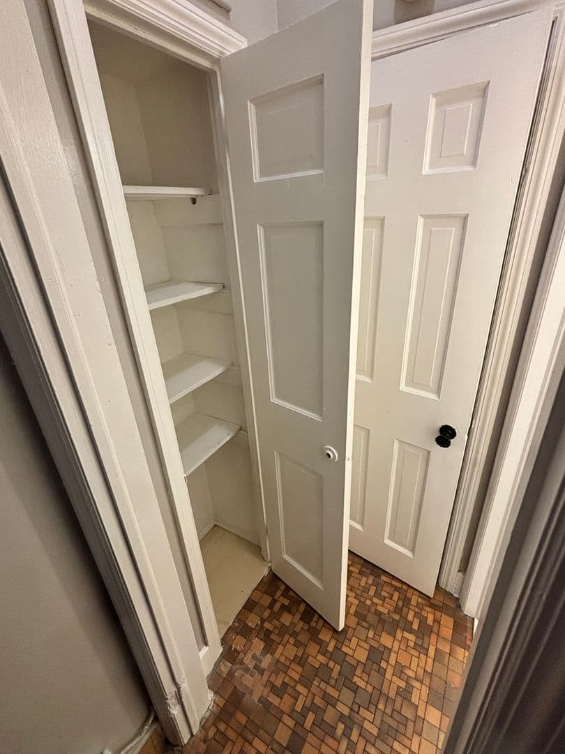 Allentown Apartment: 809-811 W. Linden Street