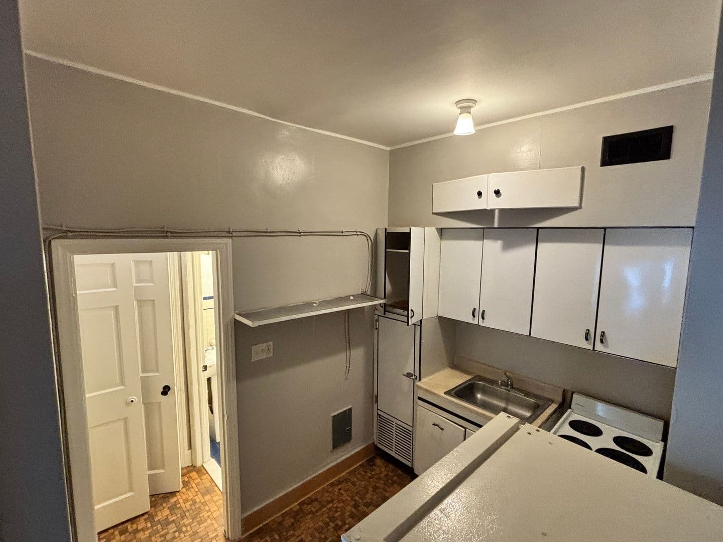 Allentown Apartment: 809-811 W. Linden Street