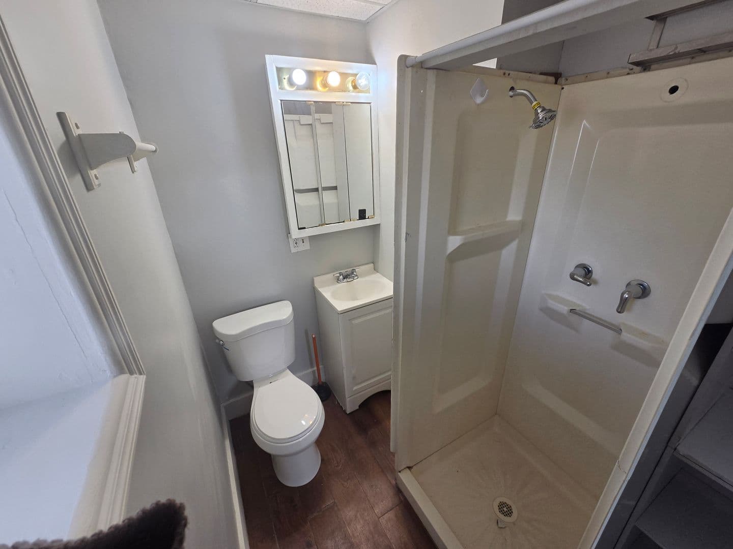 Allentown Apartment: 33 S. 10th Street