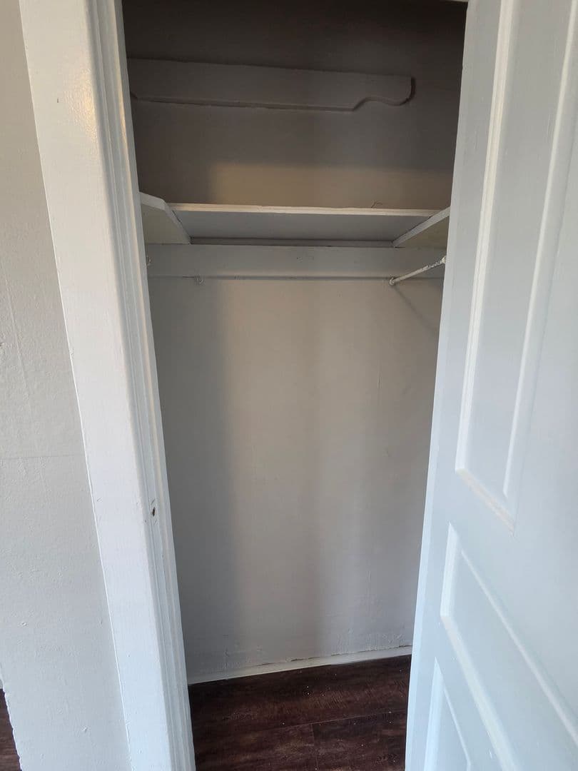 Allentown Apartment: 926-928 W. Walnut Street