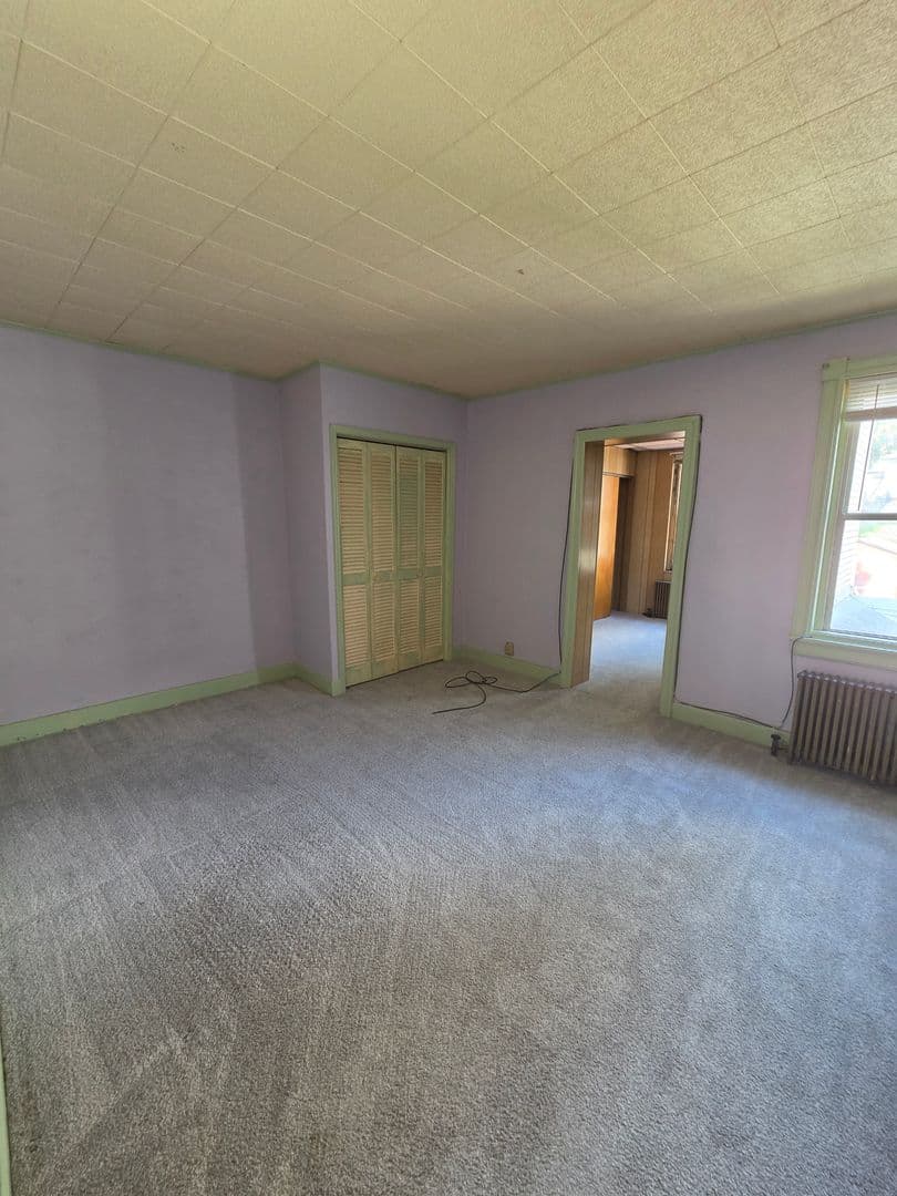 Fountain Hill House: 1005 Seneca Street