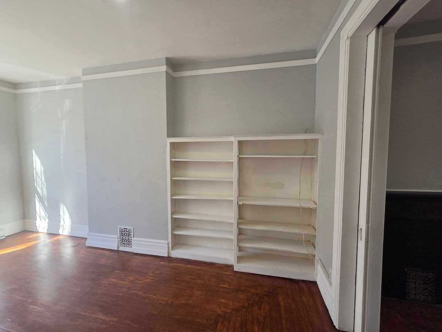 Allentown Apartment: 33 S. 10th Street