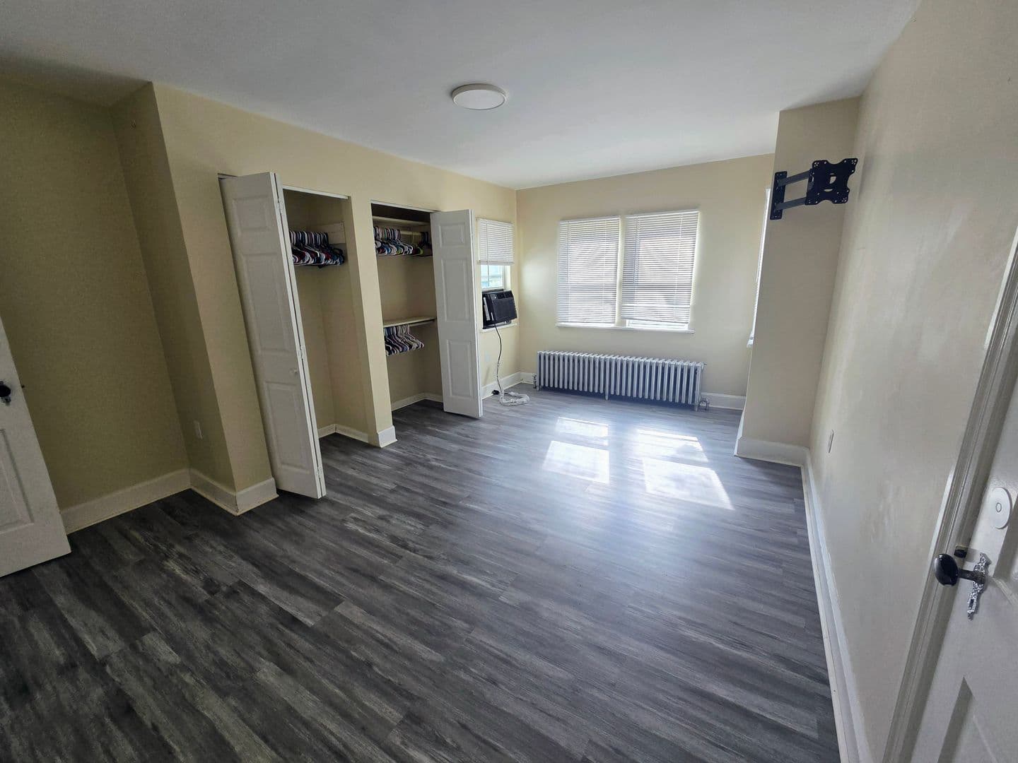Whitehall House: 2111 N. 1st Avenue