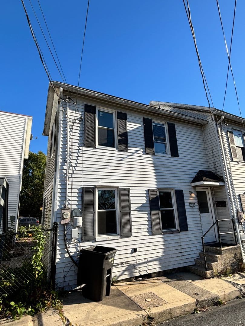 Catasauqua House: 19 Mulberry Street