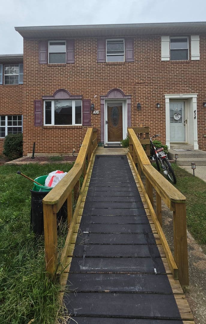 Allentown House: 416 S. Saint George Street