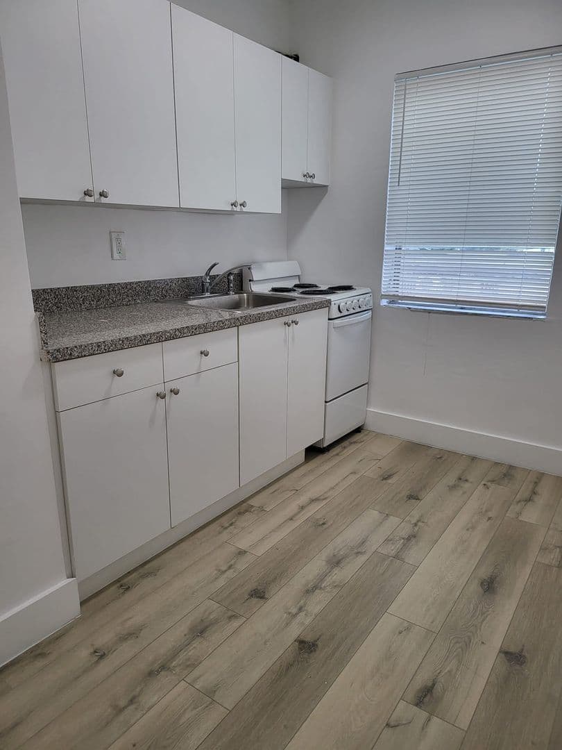 Opa Locka Apartment: 1111-1125 Sharazad Blvd