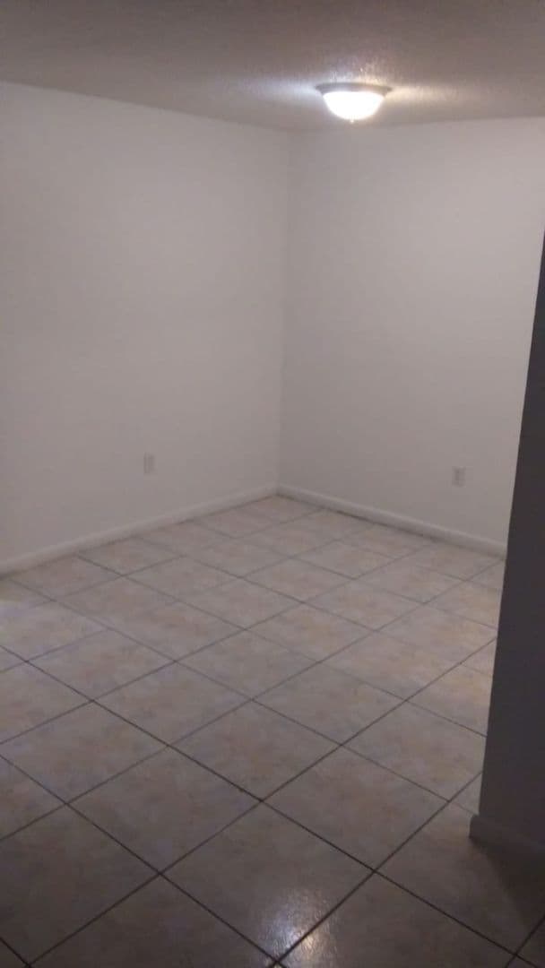 Miami Gardens Apartment: 611-631 NW 177 Street